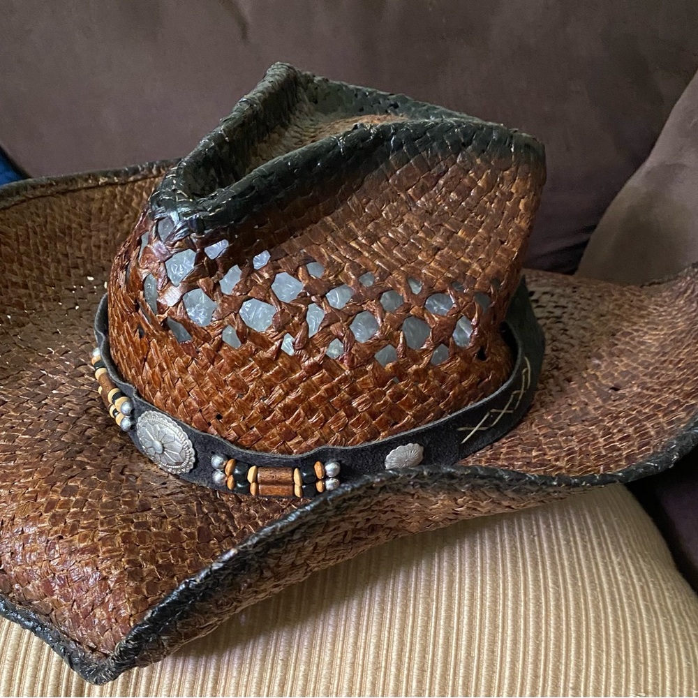 Cowboy hat - Picture 2 of 5